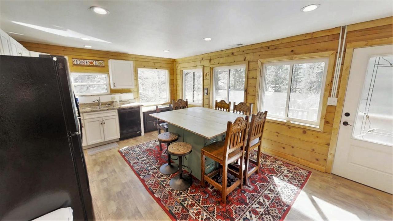 Bearfoot Bungalow เรดริเวอร์ ภายนอก รูปภาพ