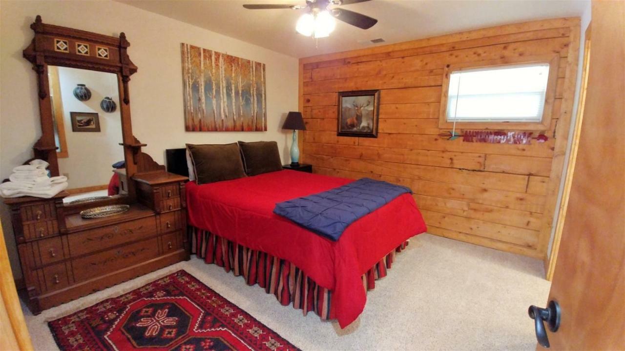 Bearfoot Bungalow เรดริเวอร์ ภายนอก รูปภาพ